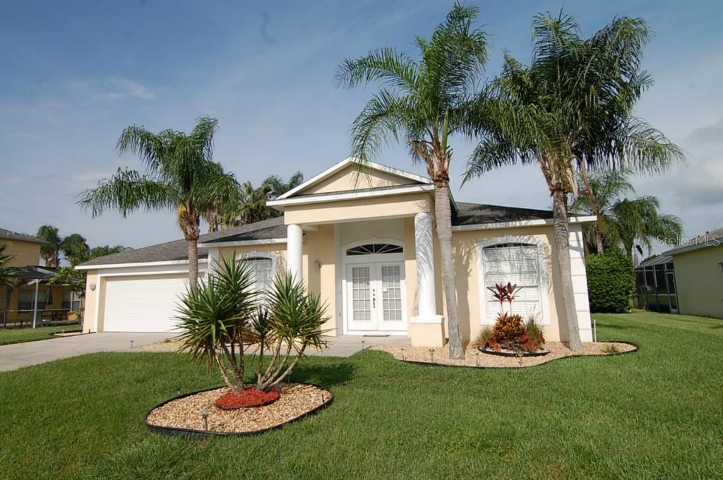 224 Hills Bay Dr., Davenport, FL 33896