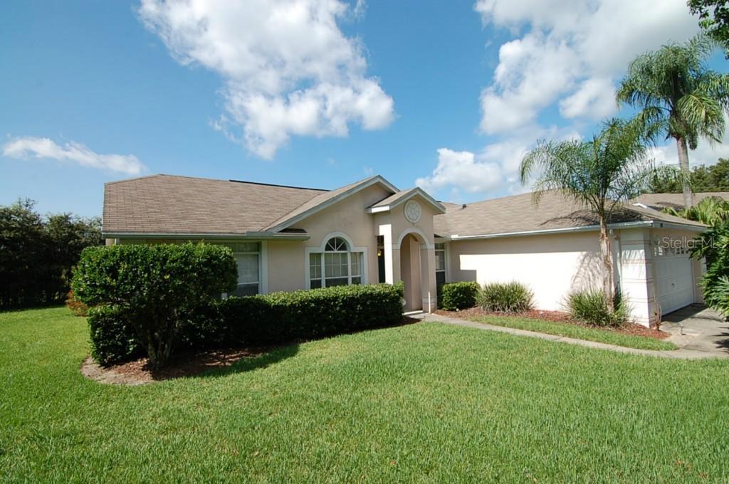 400 Montana Ave., Davenport, FL 33897