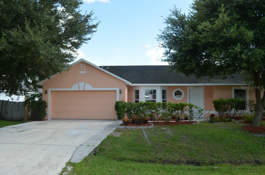 806 Carrousel Ln., Kissimmee, FL 34759