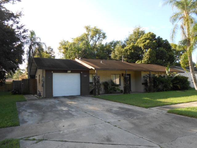 1828 Nottingham, Winter Haven, FL 33880