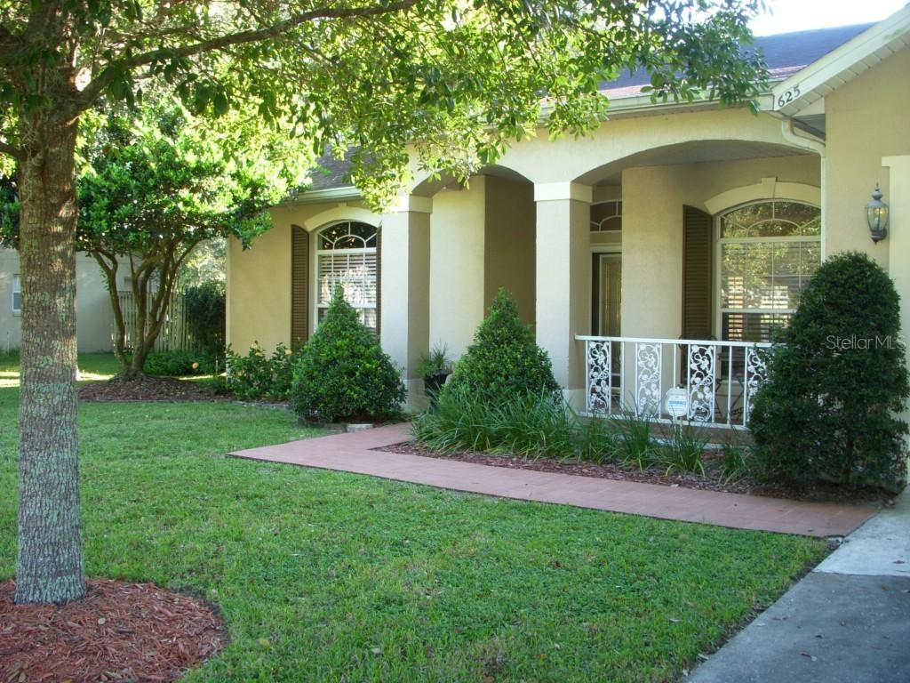 625 Oakpoint Cir., Davenport, FL 33837