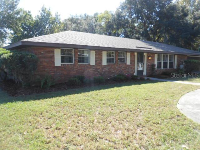 1026 Spirit Lake Rd., Winter Haven, FL 33880