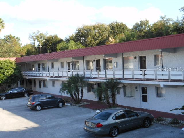 1100 Martinique Dr. #206C, Winter Haven, FL 33884