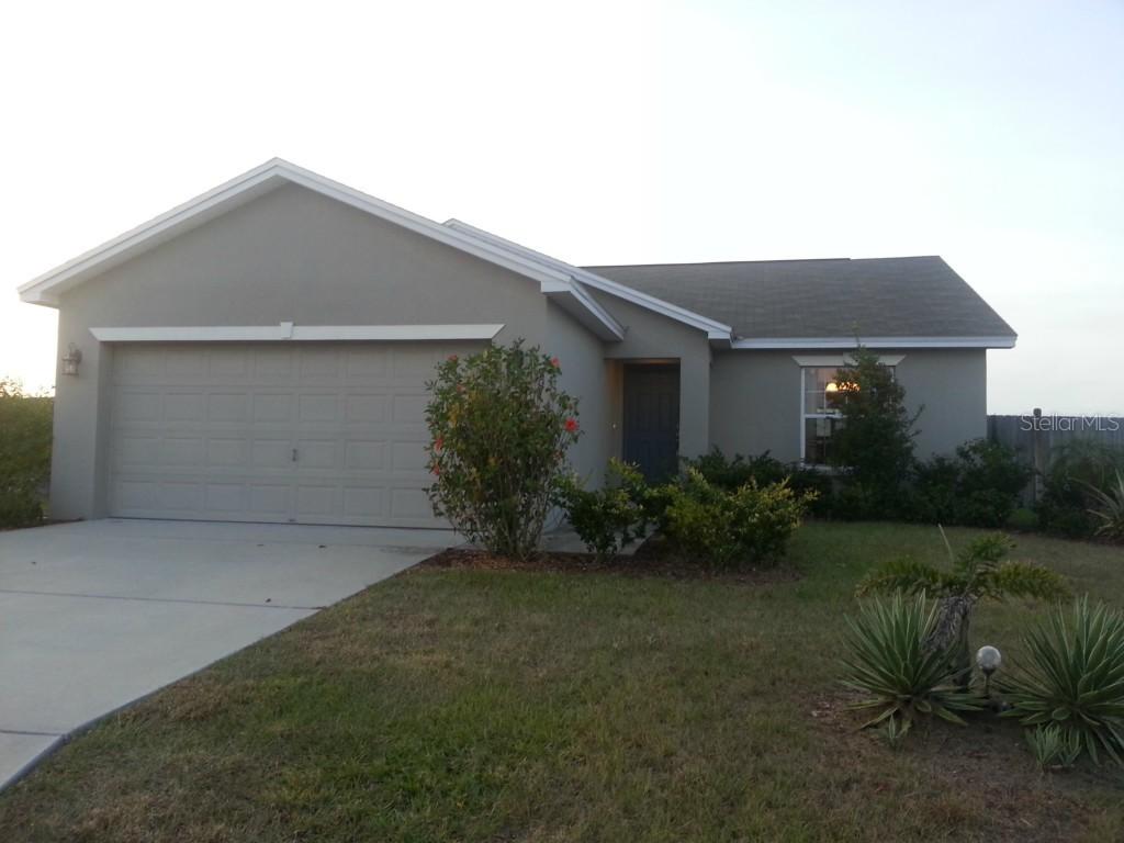 907 Mystery Ct., Davenport, FL 33837