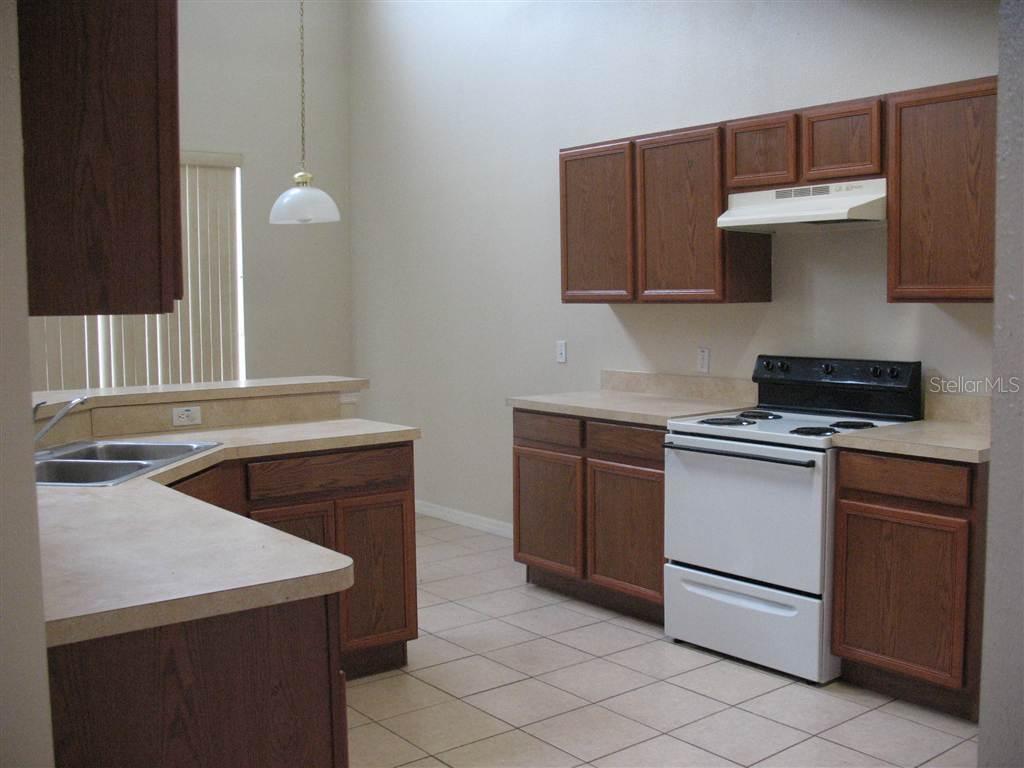 52 Inconnu Dr., Poinciana, FL 34759
