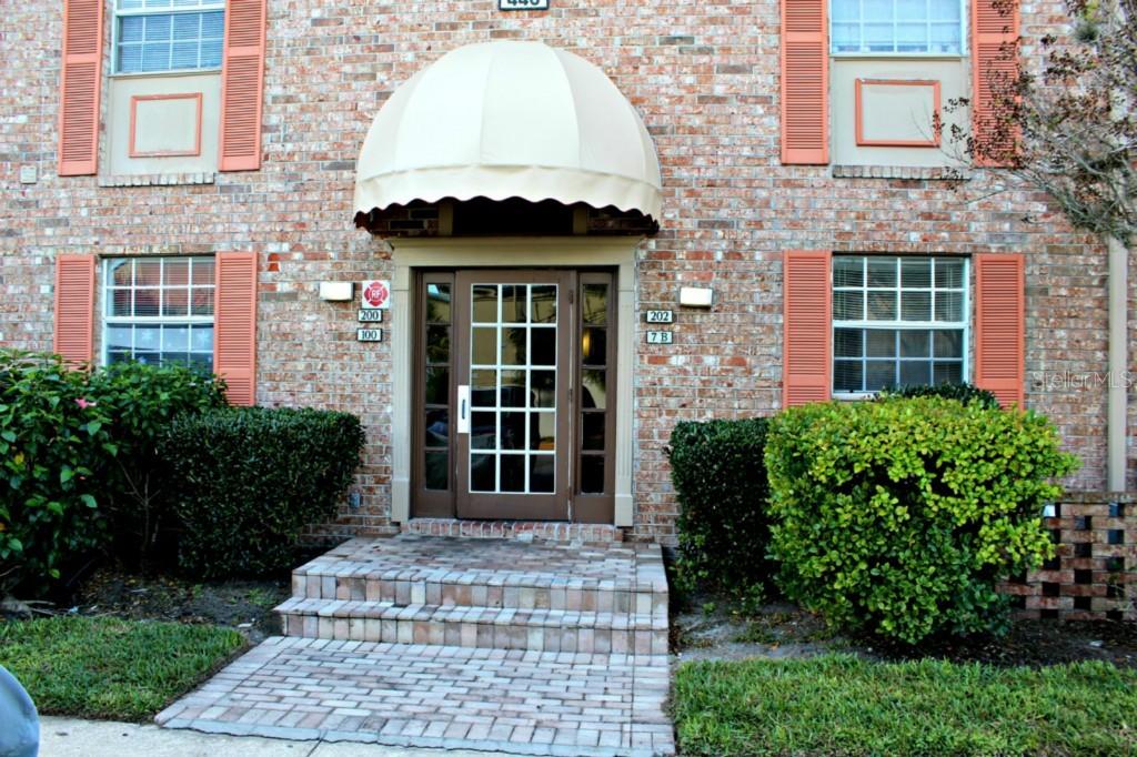 440 Banyon Tree Cir. #102, Maitland, FL 32751