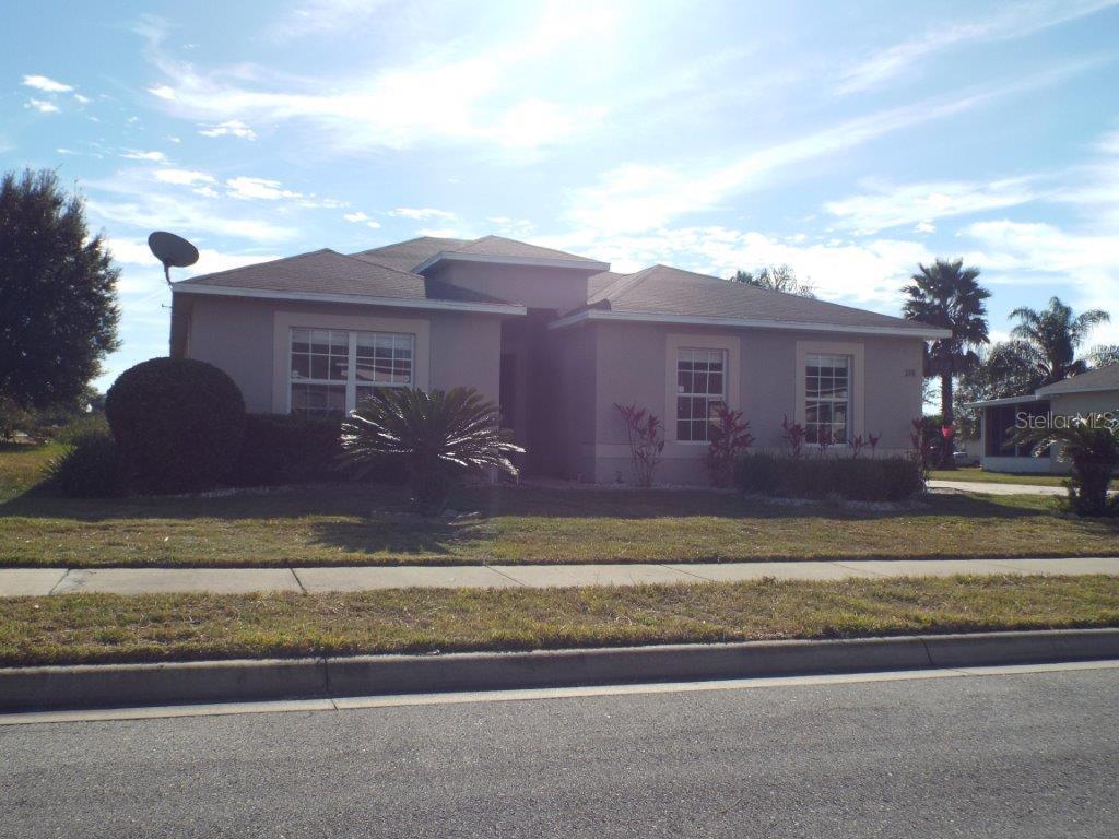 358 Lake Hill Pl., Apopka, FL 32703