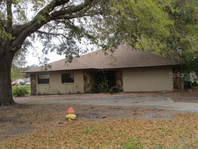 901 Van Dr., Auburndale, FL 33823