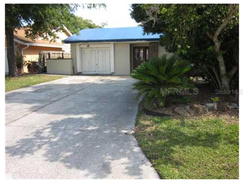 704 E Flag Way, Kissimmee, FL 34759