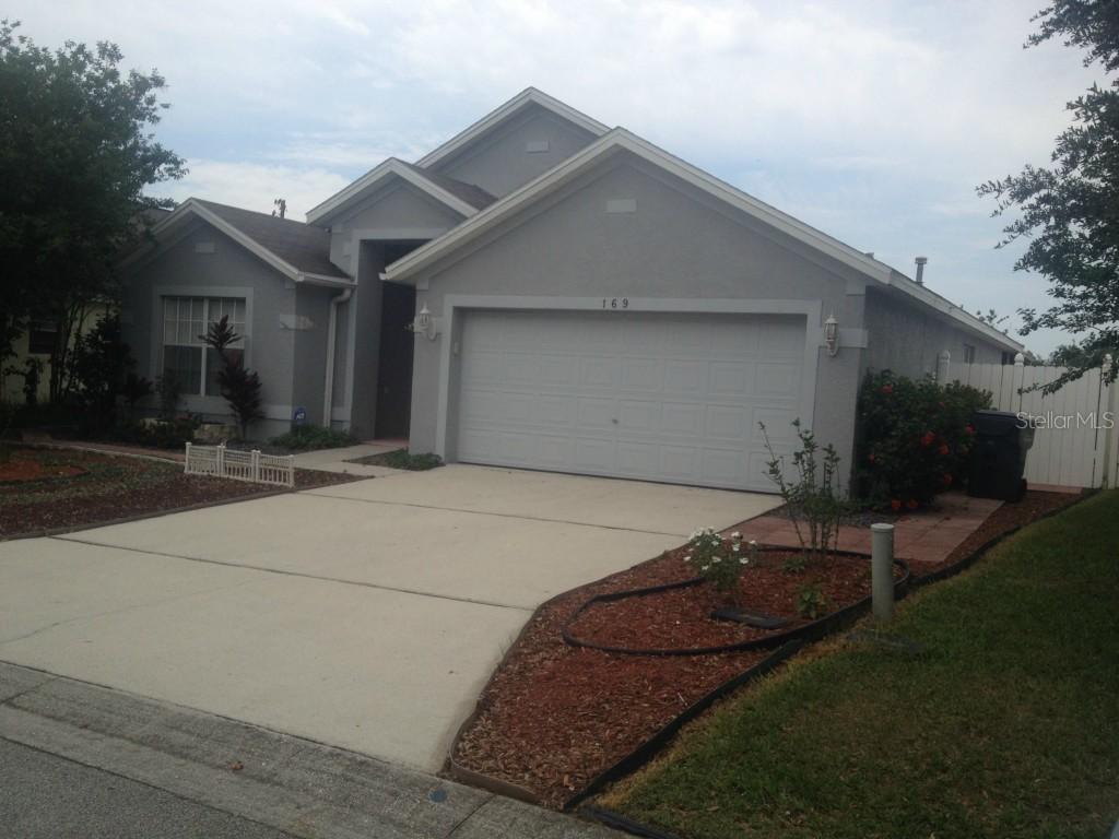 169 Sir Phillips Dr., Davenport, FL 33837