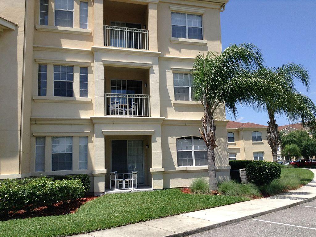 315 Terrace Ridge Cir., Davenport, FL 33896