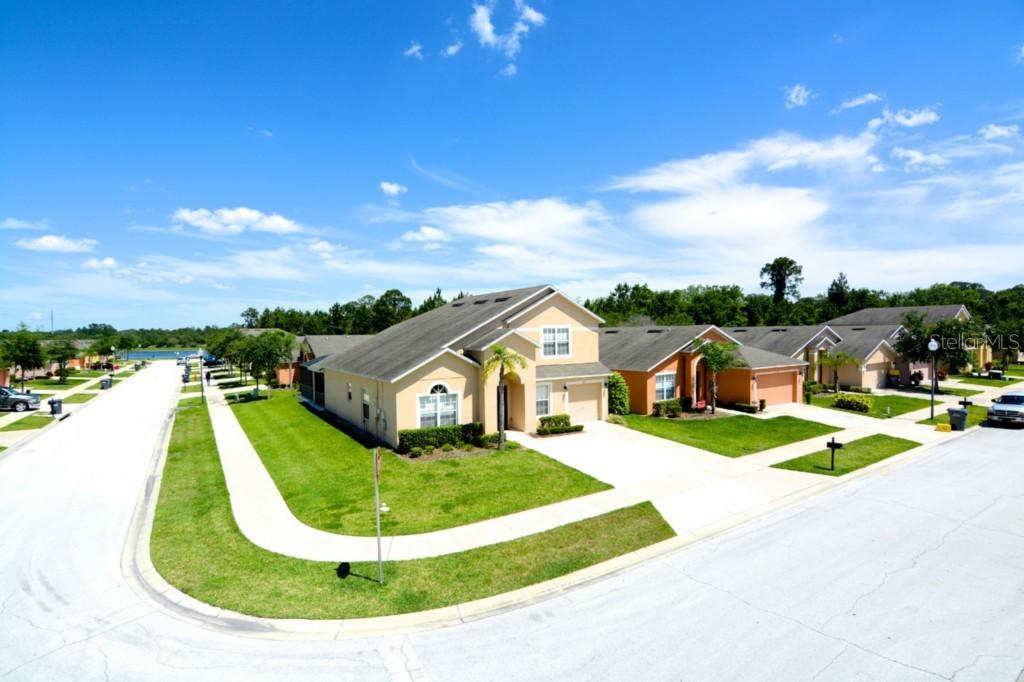 877 Scrub Jay Way Way, Davenport, FL 33896