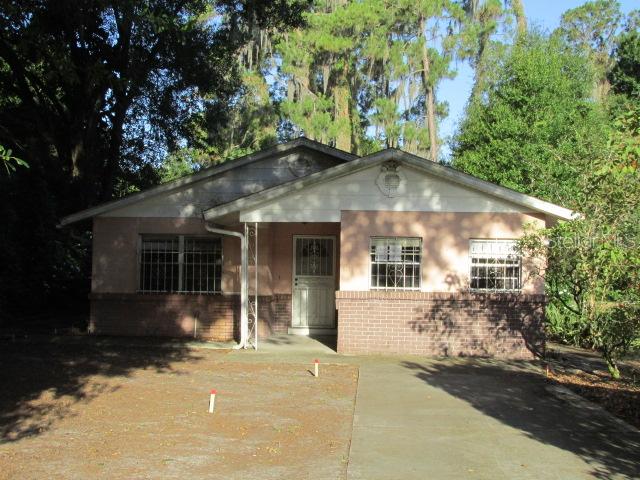 439 21st St., Winter Haven, FL 33880