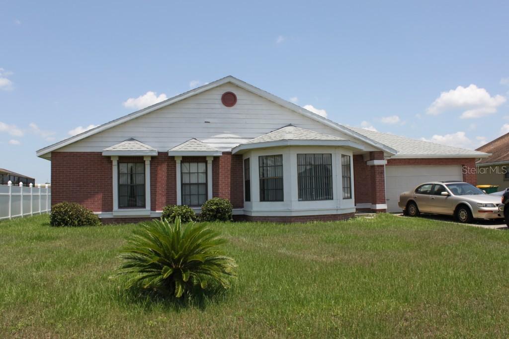 139 Honeywood Dr., Kissimmee, FL 34743