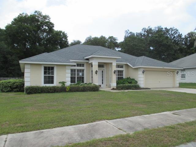 6823 Krenson Oaks Cir., Lakeland, FL 33810