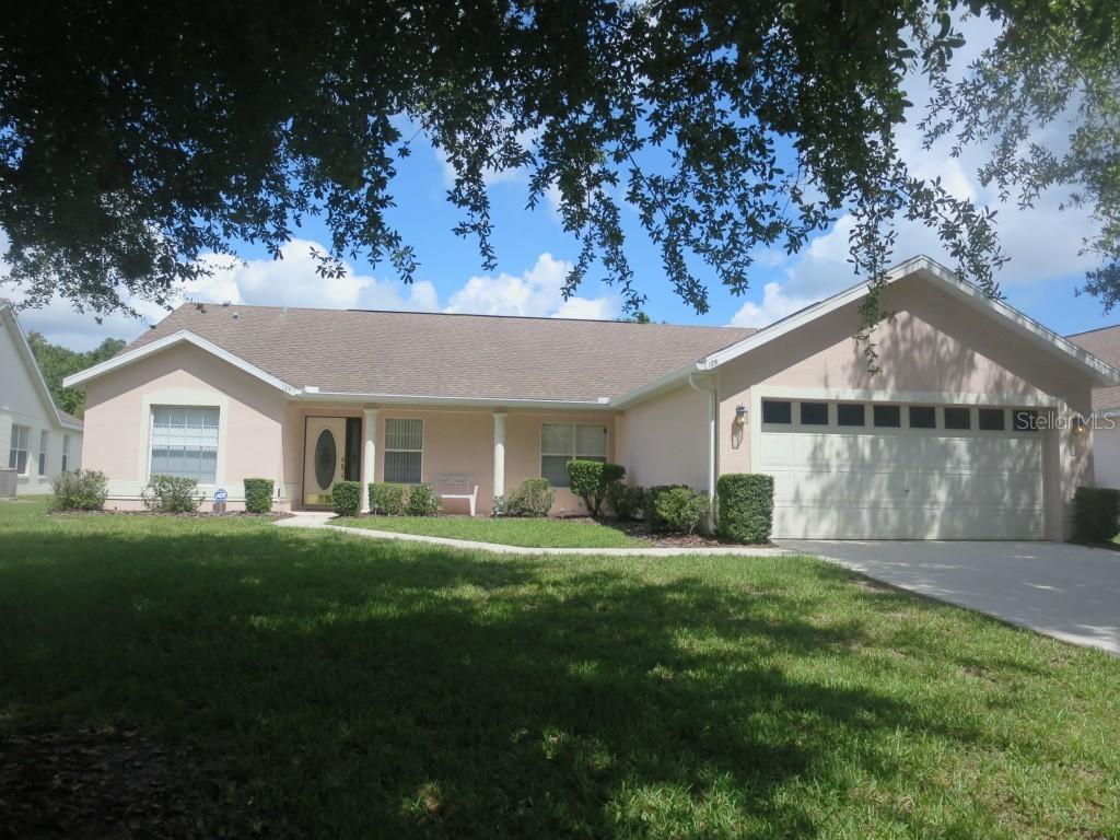 143 Breezy Oaks Ct., Davenport, FL 33896