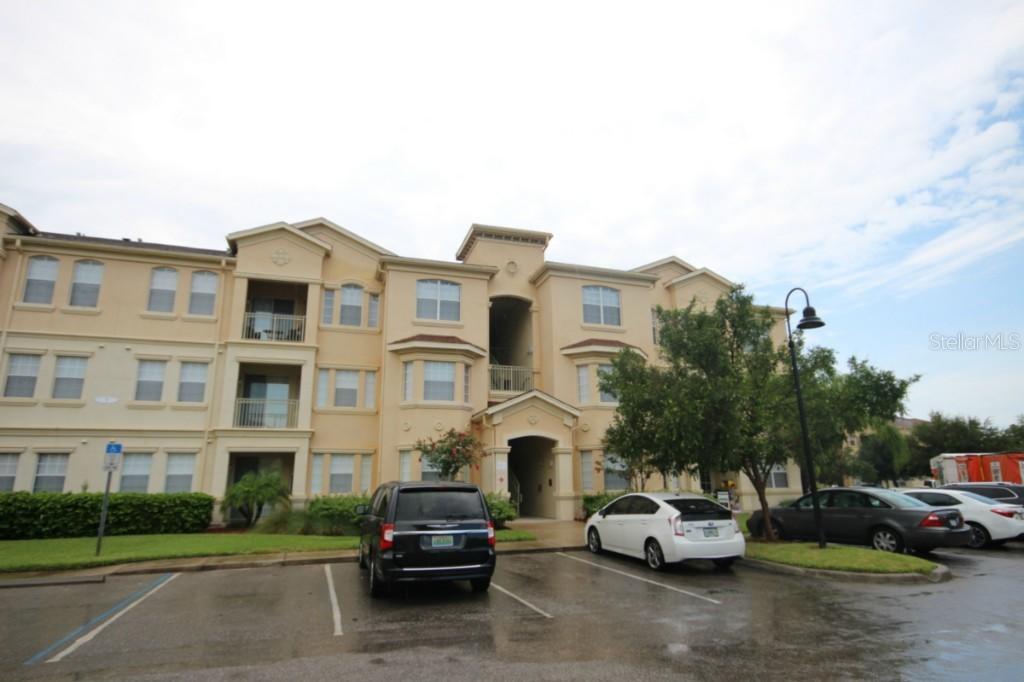 306 Terrace Ridge Cir., Davenport, FL 33896