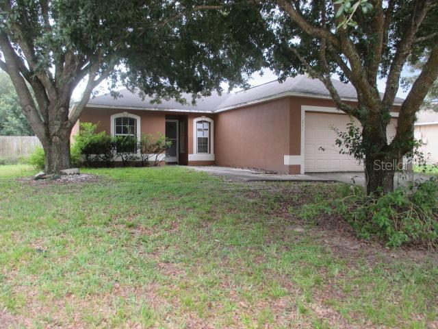 211 Cross Creek Rd., Davenport, FL 33837