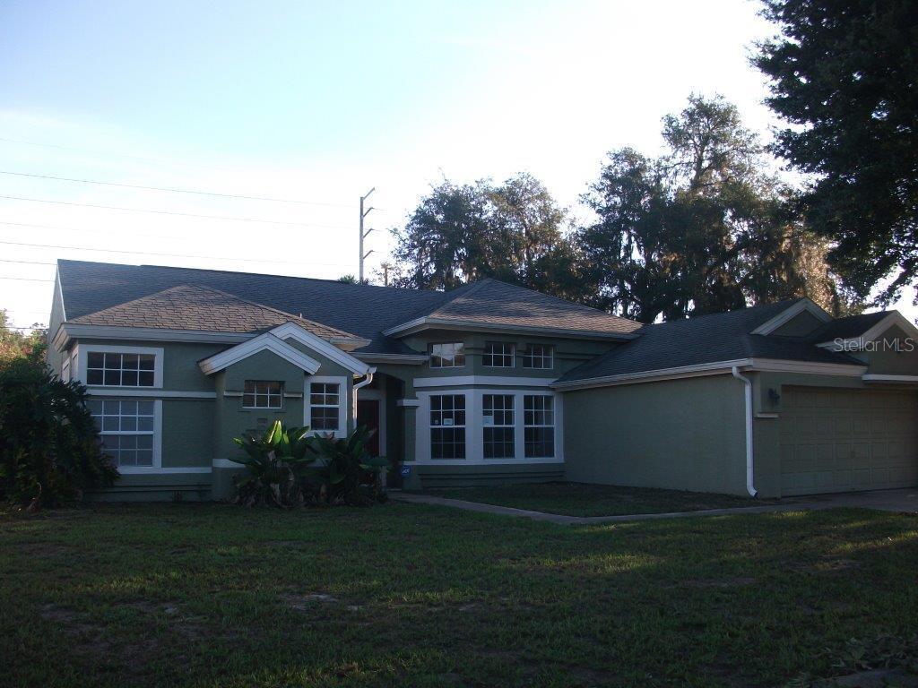 162 Baypoint Dr., Davenport, FL 33837