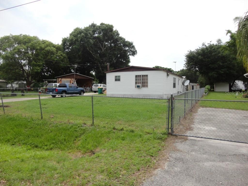 2834 Bay Ave., Kissimmee, FL 34744