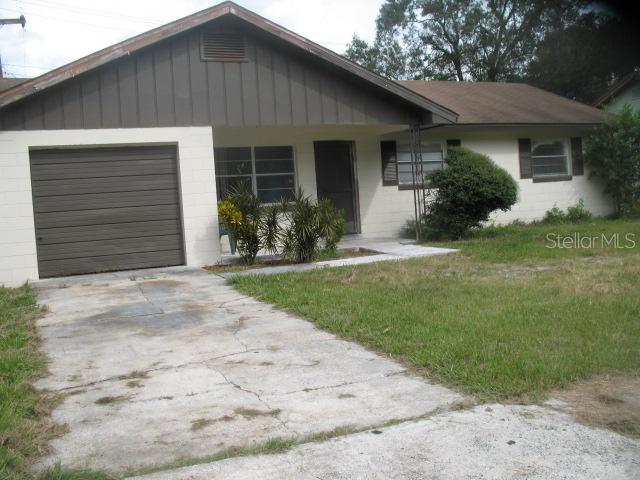 604 Thomas Ave., Winter Haven, FL 33880