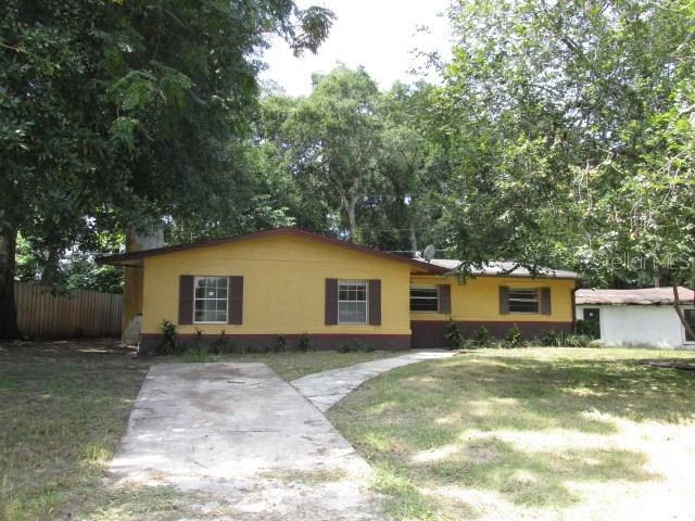 244 Avalone Dr., Apopka, FL 32703