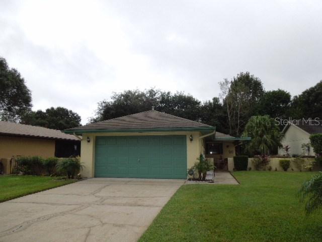 619 Wexford Ct., Winter Haven, FL 33884