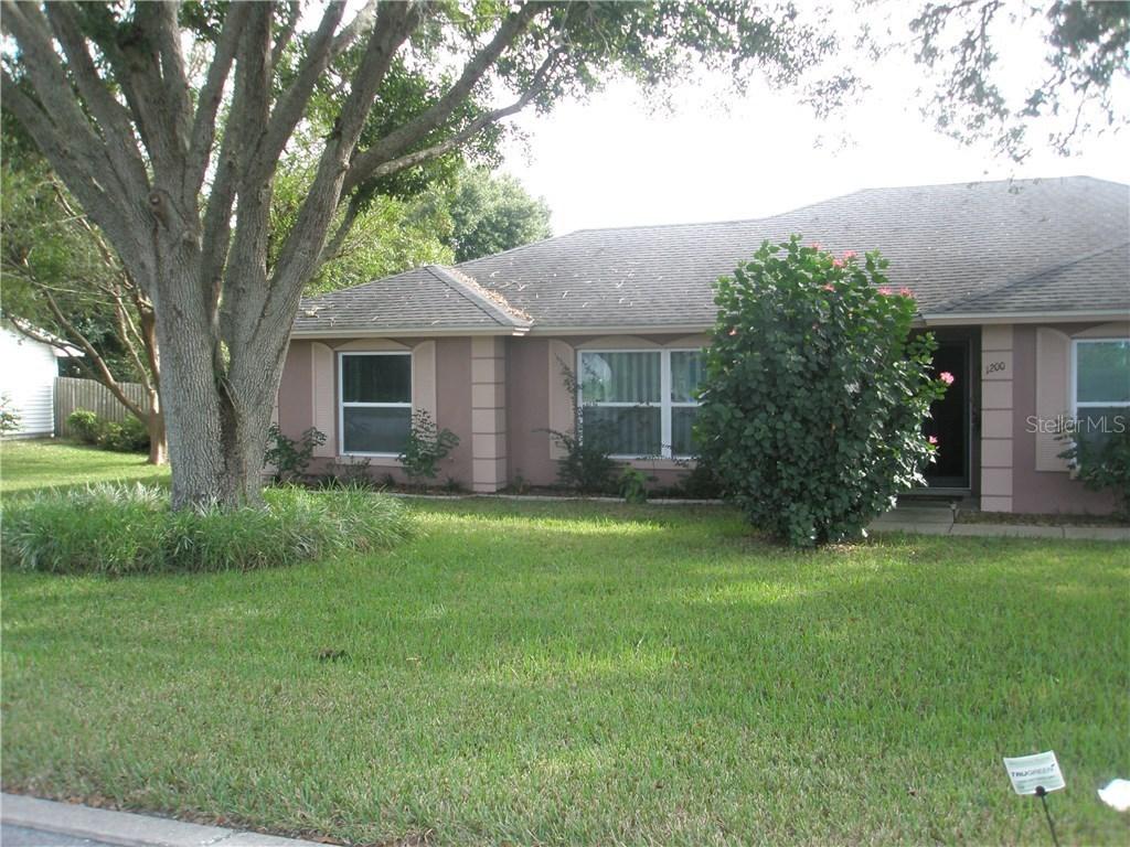 1200 Cove Pl., Tavares, FL 32778