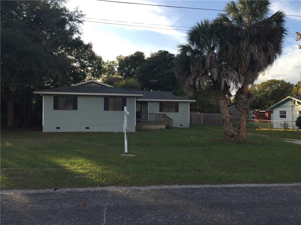 623 N Disston Ave., Tavares, FL 32778