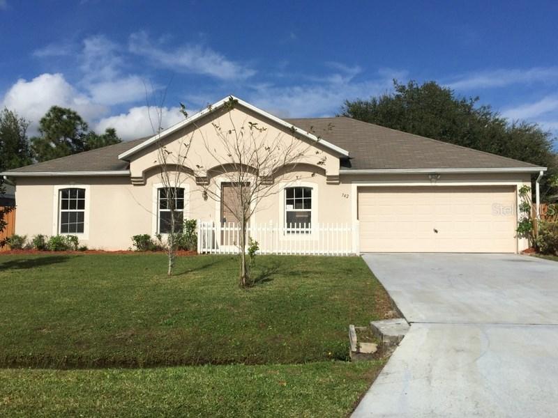 742 Parrot Ct., Poinciana, FL 34759