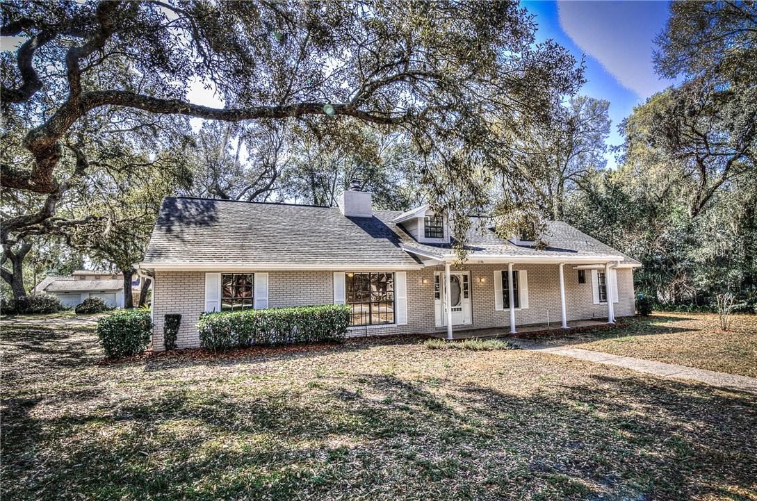 1558 Lake Francis Dr., Apopka, FL 32712