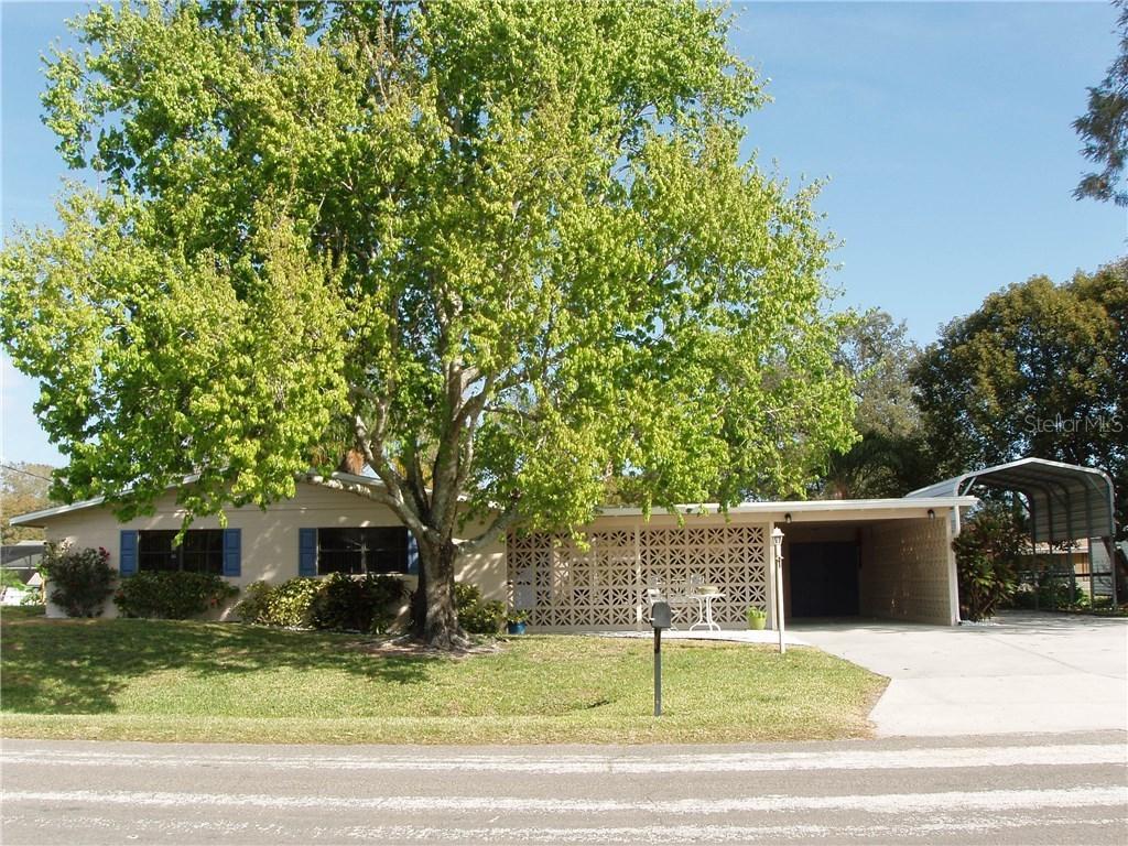 4865 Lake Shore Dr., St. Cloud, FL 34772