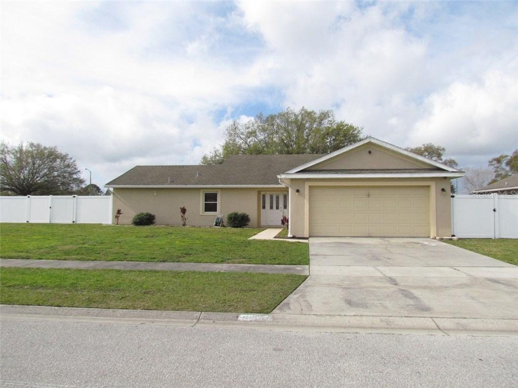 12754 Idaho Woods Ln., Orlando, FL 32824