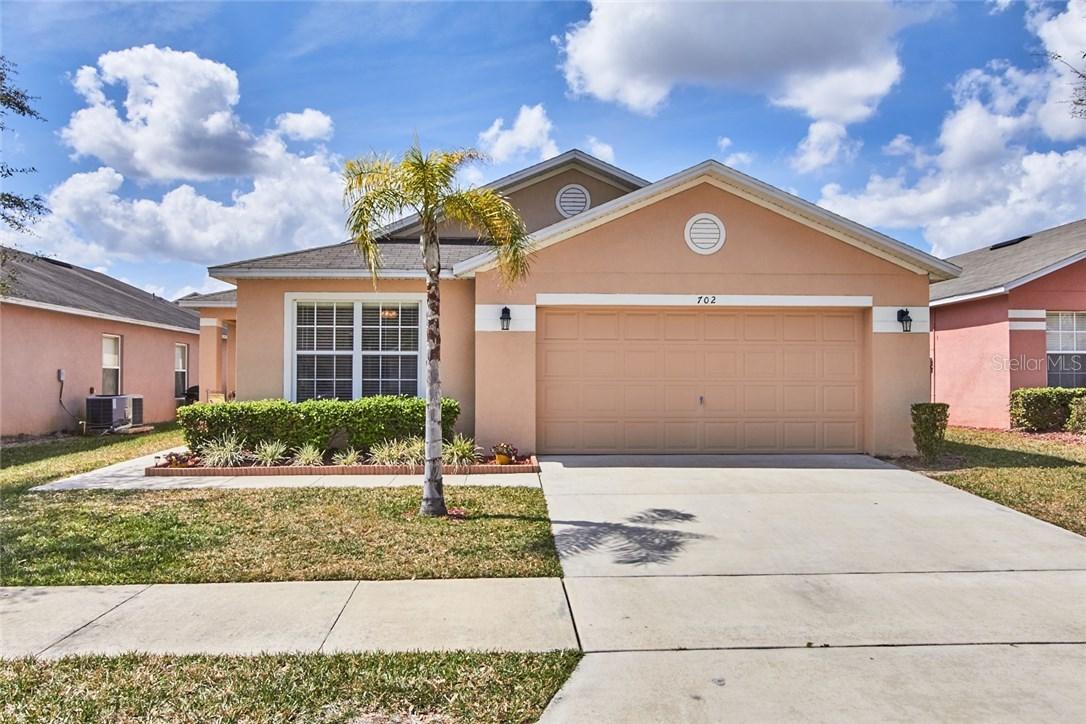 702 Scrub Jay Way, Davenport, FL 33896