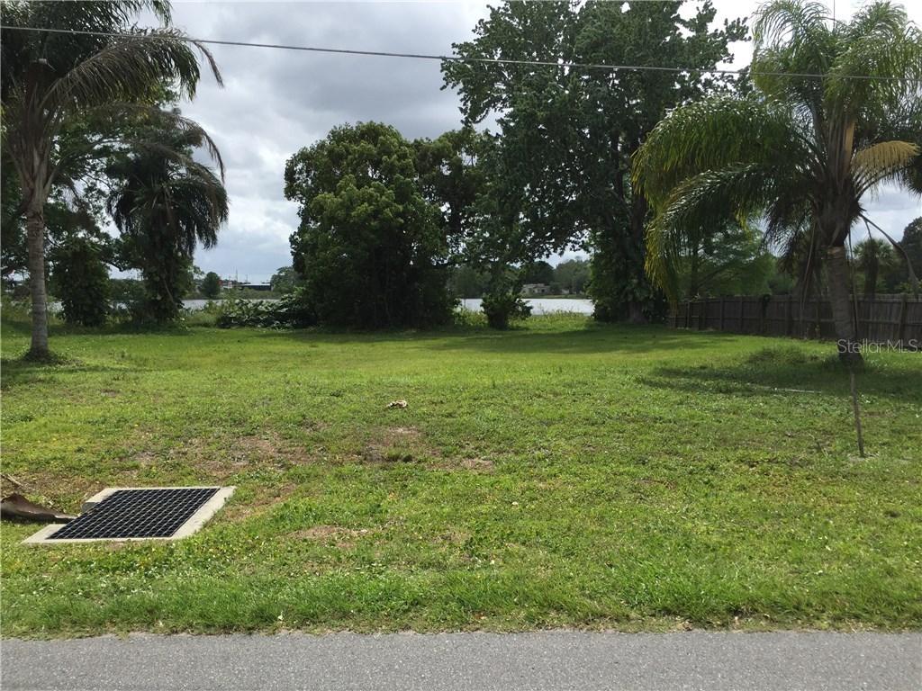 5500 Barton Dr., Orlando, FL 32807