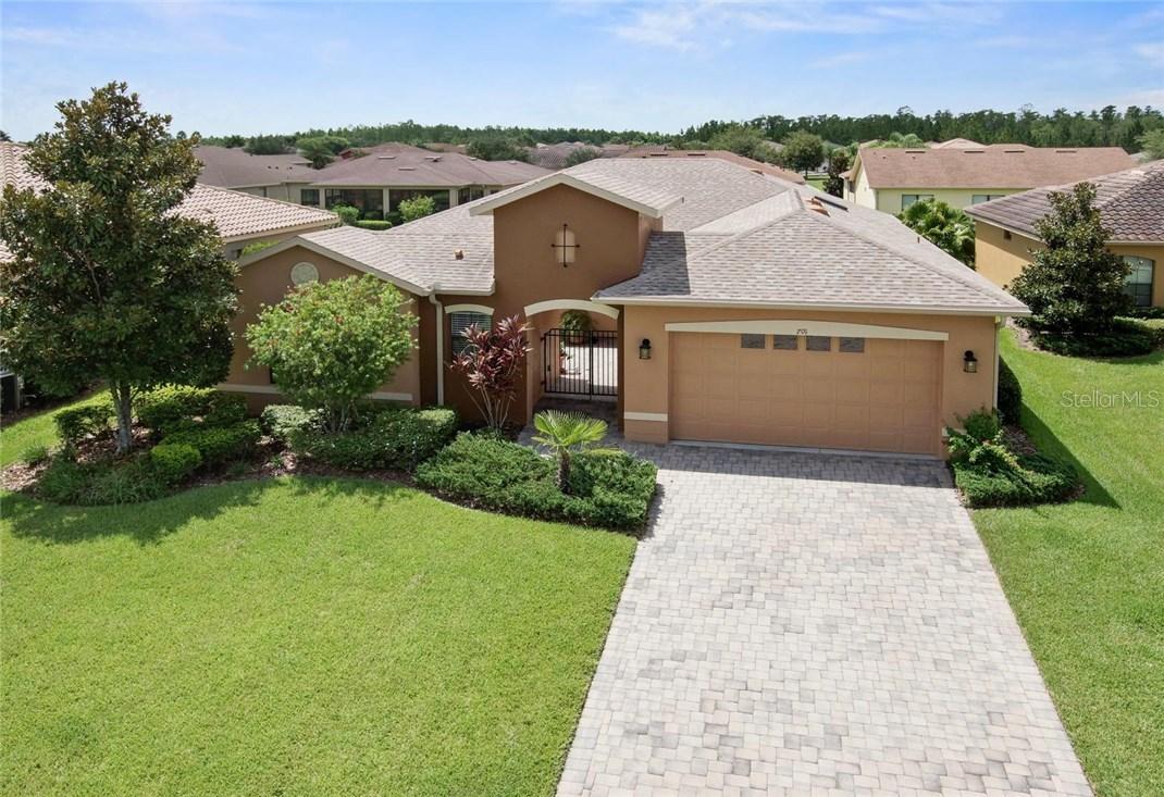 701 Thousand Oaks Ln., Kissimmee, FL 34759