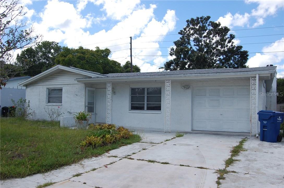 3914 Beacon Square Dr., Holiday, FL 34691