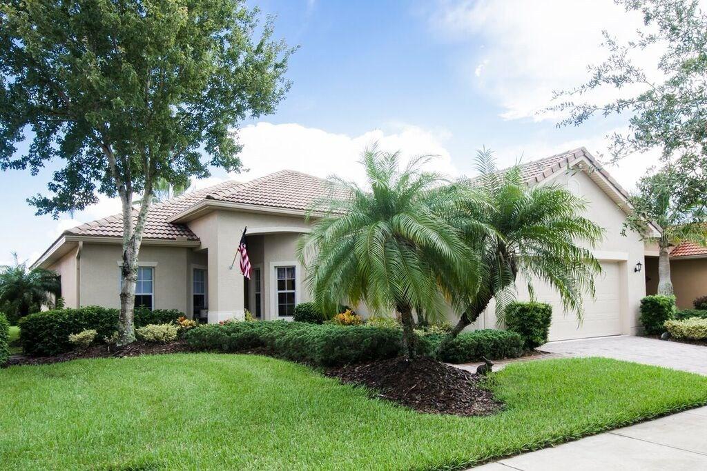 615 Russ Pond Dr., Kissimmee, FL 34759