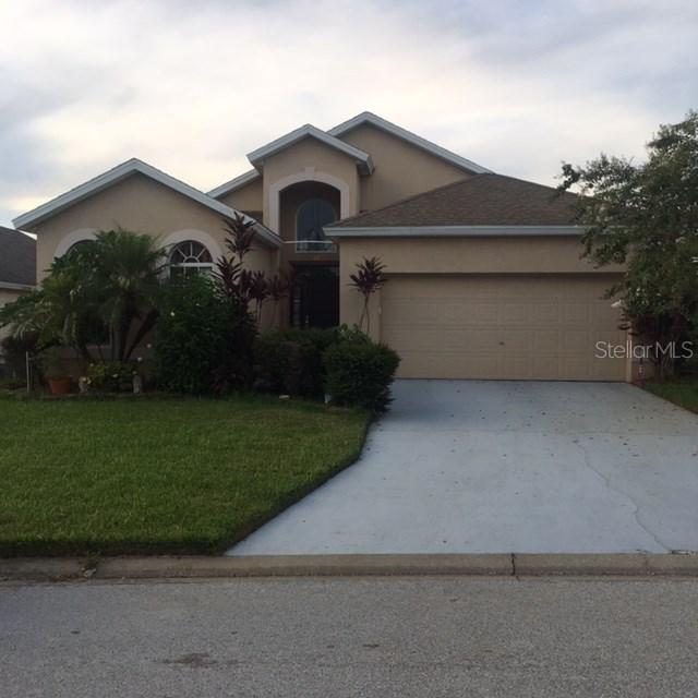 126 Corvina Dr., Davenport, FL 33897