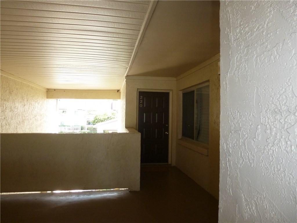 6110 Curry Ford Rd. #220, Orlando, FL 32822