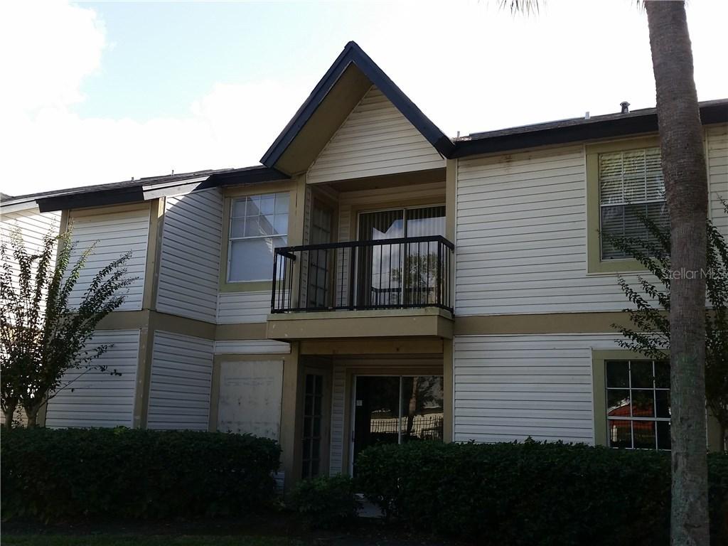 1924 Lake Atriums Cir. #64, Orlando, FL 32839