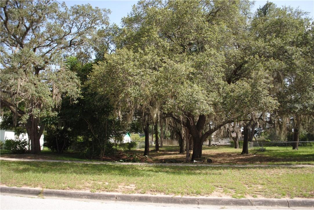 E Bay St., Davenport, FL 33837