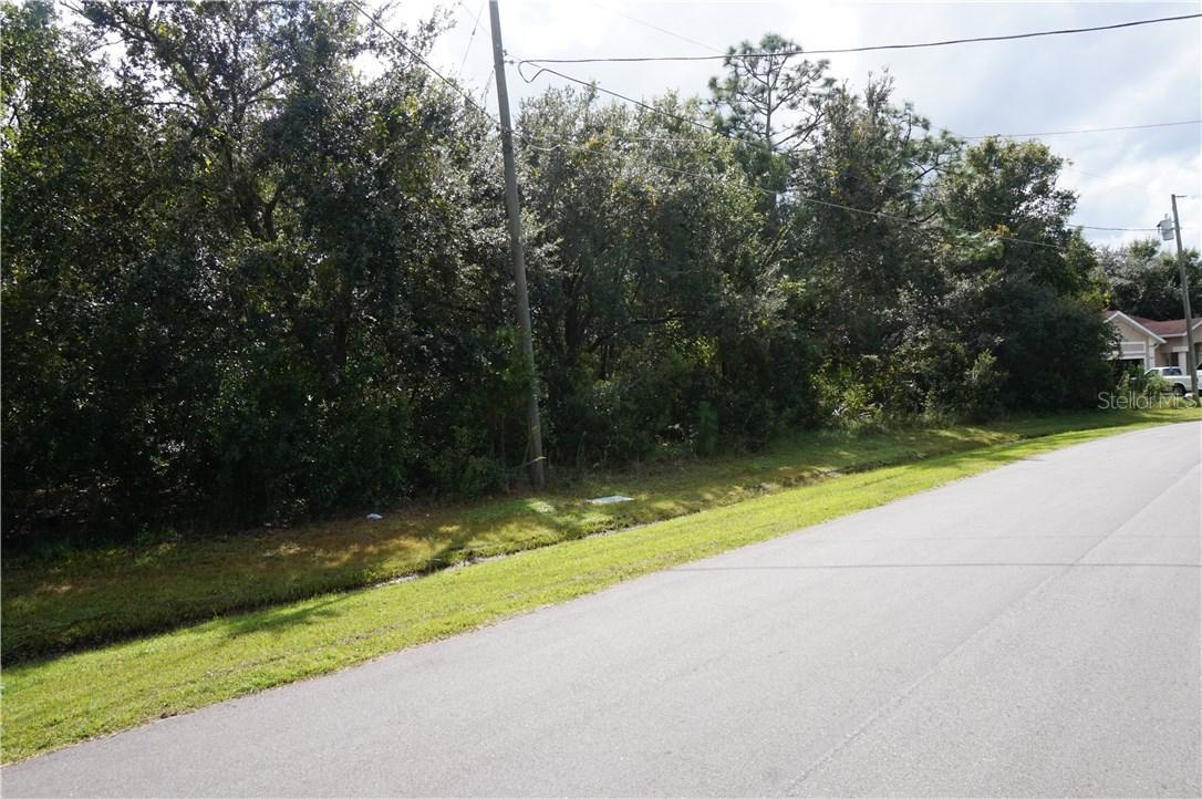459 Dove Dr., Poinciana, FL 34759