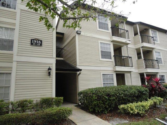 1916 Lake Atriums Cir. #32, Orlando, FL 32839