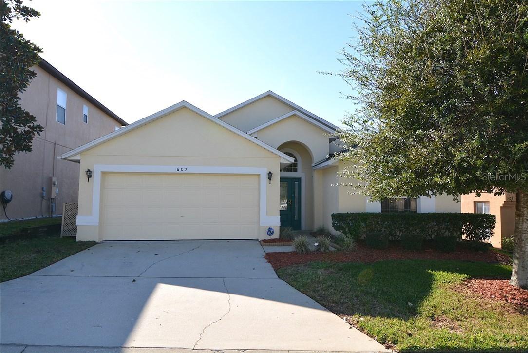 607 Aster Dr., Davenport, FL 33897