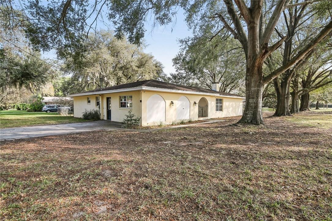 10 Lake Hamilton Blvd., Winter Haven, FL 33881