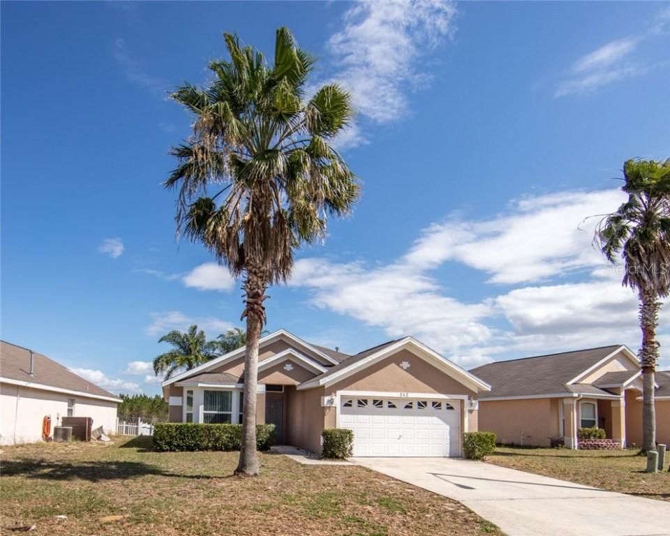242 Lady Diana Dr., Davenport, FL 33837