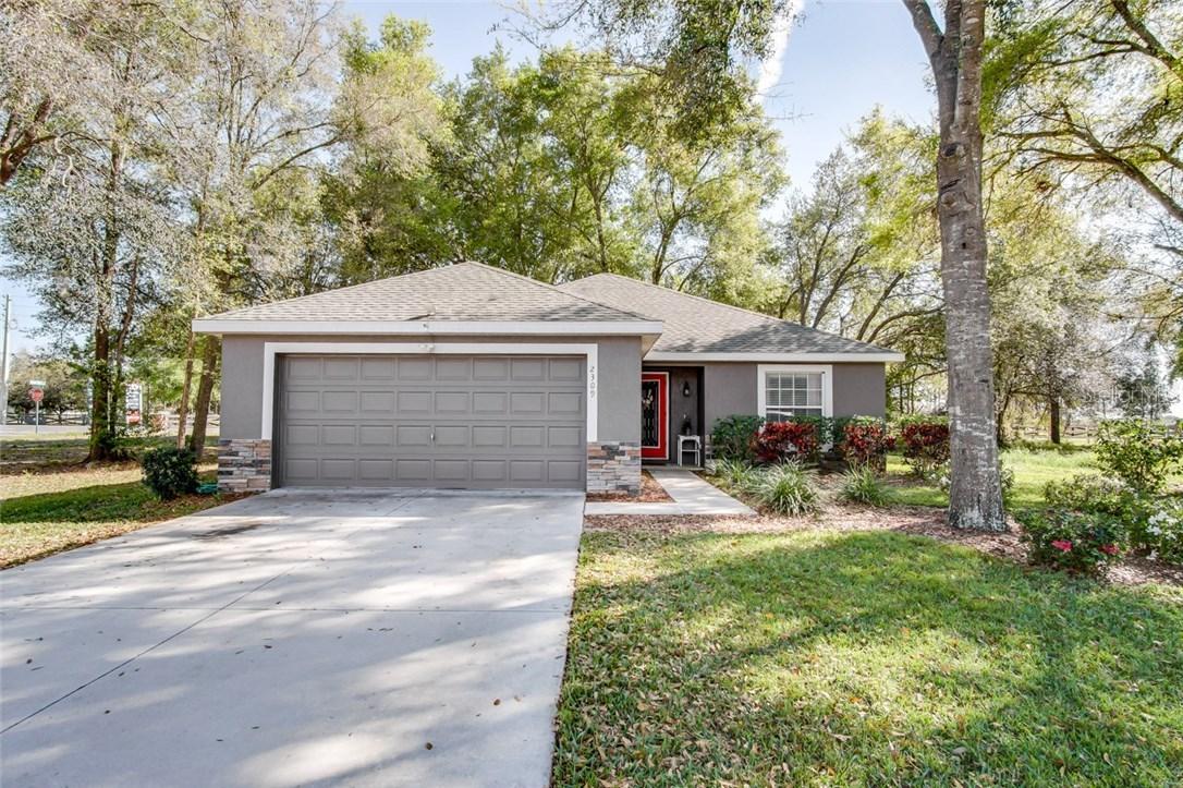 2309 Angel Fish Loop, Leesburg, FL 34748