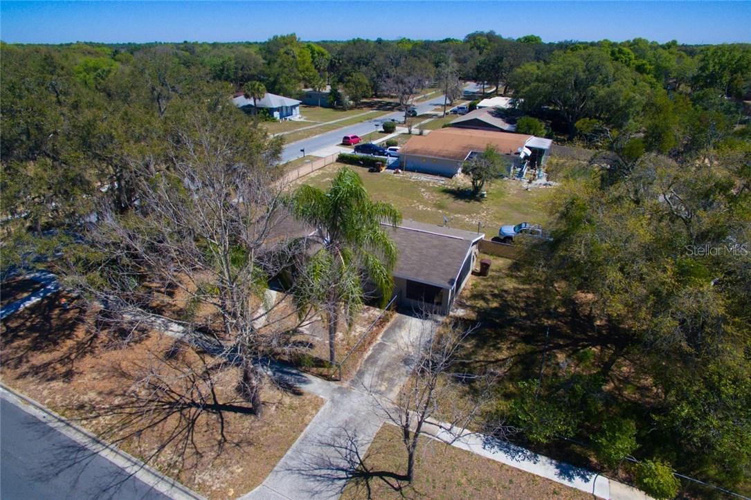 1 E Palm St., Davenport, FL 33837