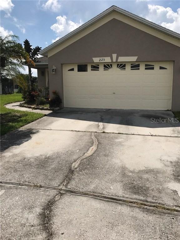 225 Southbridge Cir., Kissimmee, FL 34744